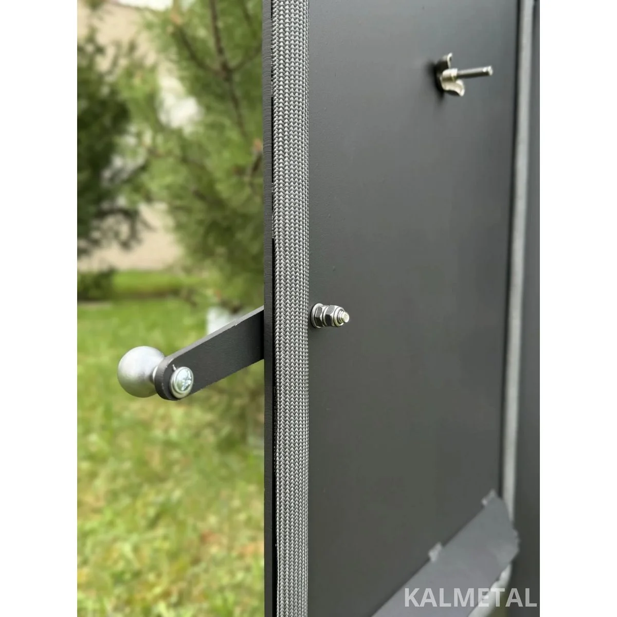 Компактная коптильня 70 л на колесиках – Изображение 8